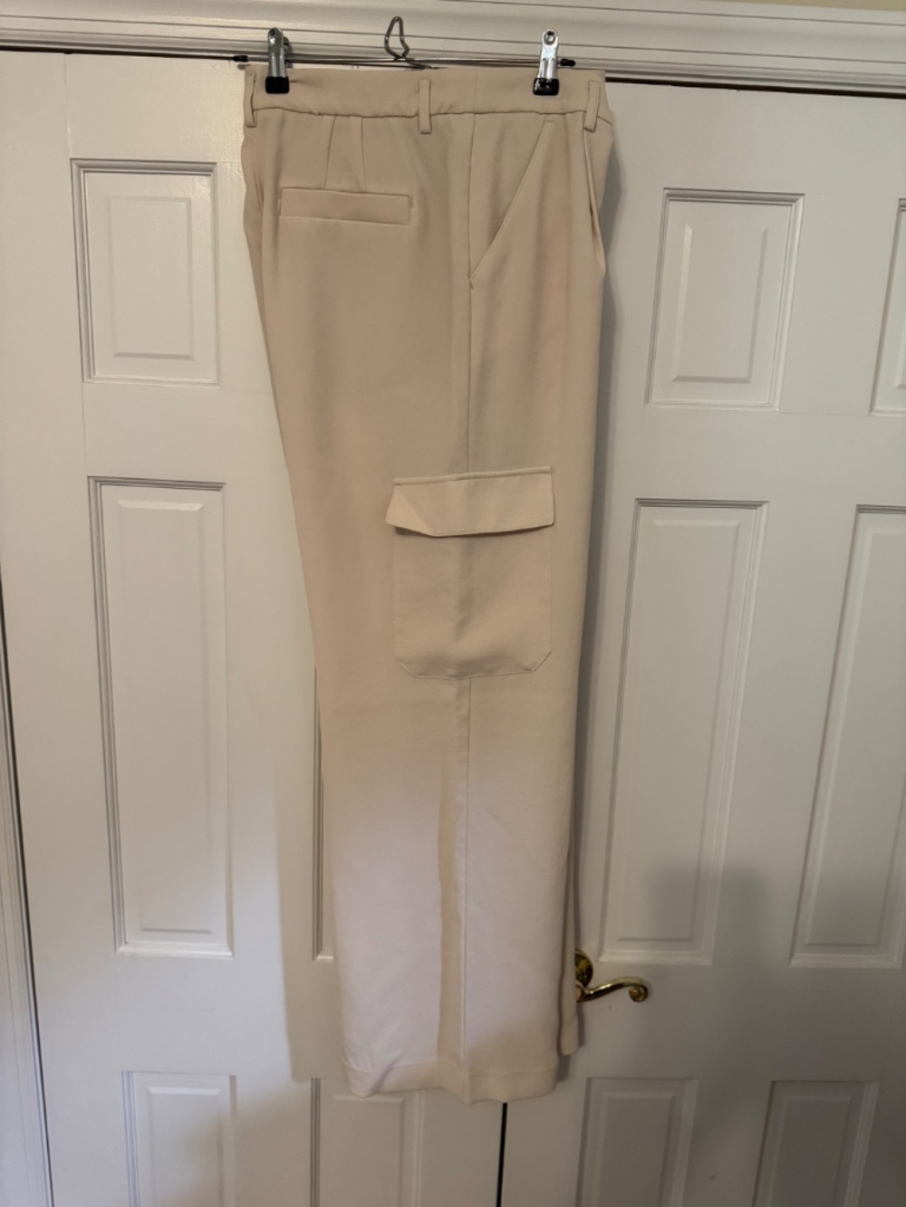 Express Double breasted suit. Ivory, size L Jacket, 14R Pant - Picture 4 of 6